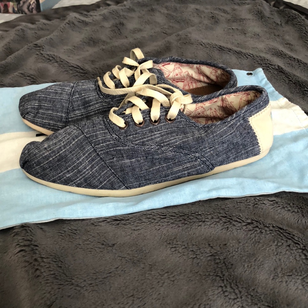 Toms cordoned